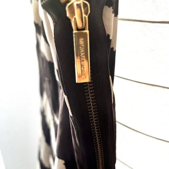 Micheal Kors Chic Zebra-Print Silk Midi Dress with Cinched Waist Size S - Picture 4 of 9